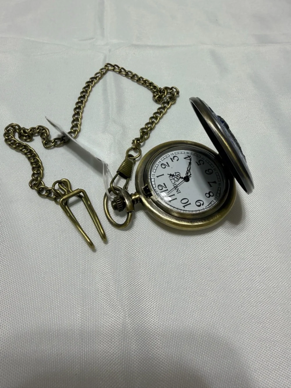 Invicta Patriotic Eagle Pocket Watch - Red, White, and Blue.